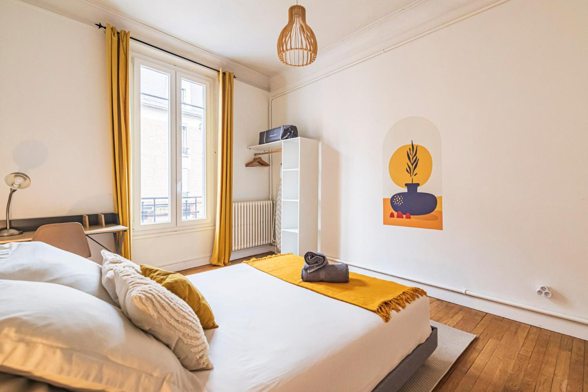 L'Haussmannien - Spacieux 4 Chambres - Centre - Gare Reims Kültér fotó
